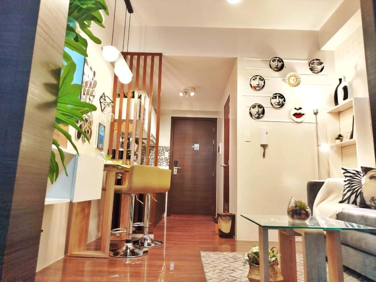 Stylish&Comfort Unit With Balcony In Air Makati マカティ エクステリア 写真
